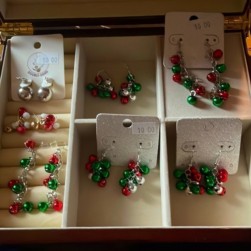 NWT Christmas Theme Set of Earrings 7 Pairs